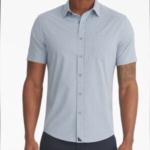 Men Untuckit Button-Down Shirt